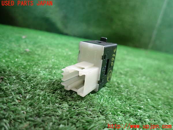 1UPJ-36606310]ジャガー・XKシリーズ(J413A)スイッチ5 (ASL) 中古_m0002.jpg