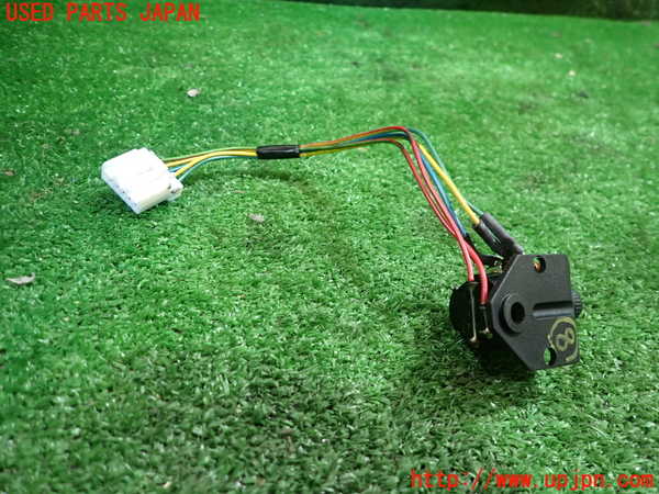 1UPJ-36606313]ジャガー・XKシリーズ(J413A)スイッチ8 (メーター) 中古_m0002.jpg