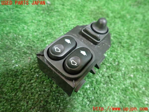 1UPJ-36606240]ジャガー・XKシリーズ(J413A)右パワーウィンドウスイッチ 中古_m0001.jpg