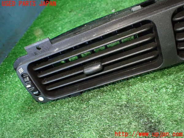 1UPJ-36607528]ジャガー・XKシリーズ(J413A)エアコン吹き出し口3 (真中) 中古_m0004.jpg