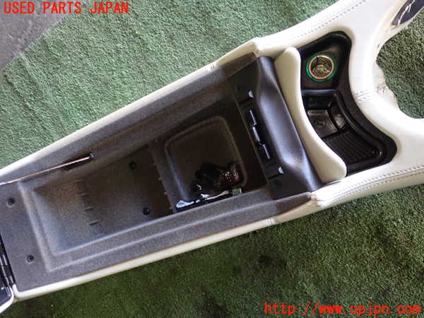 1UPJ-36607540]ジャガー・XKシリーズ(J413A)センターコンソール 中古_m0004.jpg