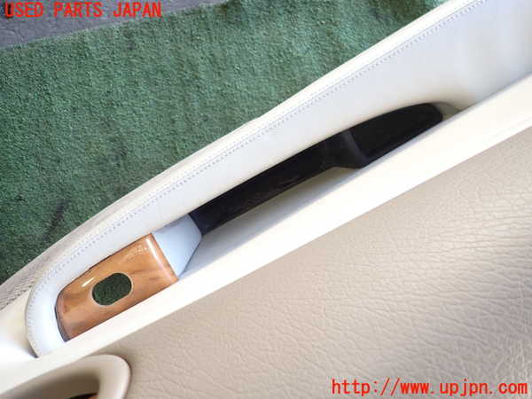 1UPJ-36601264]ジャガー・XKシリーズ(J413A)左ドア内張り 中古_m0003.jpg