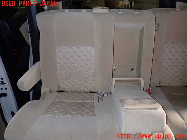 1UPJ-36617145]アルファード(AGH30W)右2列目シート 中古_m0002.jpg
