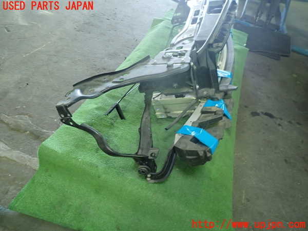 1UPJ-36621041]ベンツ CLS350 C218(218359)コアサポート 中古_m0003.jpg