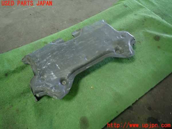 1UPJ-36622170]ベンツ CLS350 C218(218359)エンジンアンダーカバー 中古_m0002.jpg