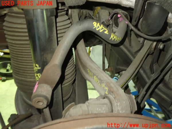 1UPJ-36625445]ベンツ CLS350 C218(218359)リアスタビライザー 中古_m0001.jpg