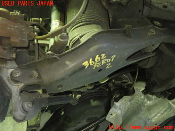 1UPJ-36625227]ベンツ CLS350 C218(218359)左リアロアアーム2 中古_m0001.jpg