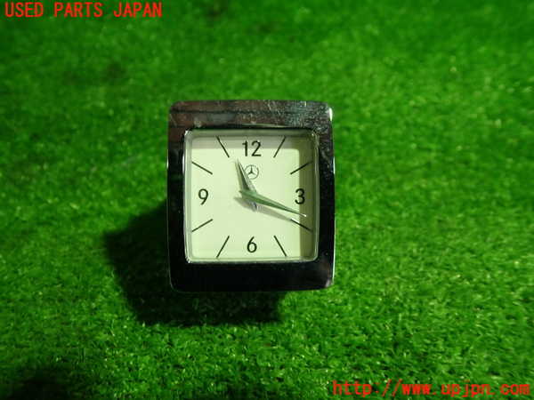 1UPJ-36627850]ベンツ CLS350 C218(218359)時計 中古_m0001.jpg