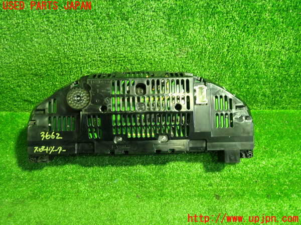 1UPJ-36626170]ベンツ CLS350 C218(218359)スピードメーター 中古_m0003.jpg