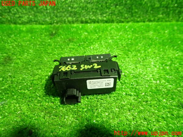 1UPJ-36626307]ベンツ CLS350 C218(218359)スイッチ2(SPORT 車高調) 中古_m0003.jpg