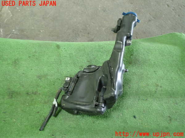 1UPJ-36626791]ベンツ CLS350 C218(218359)ウォッシャータンク1 中古_m0004.jpg