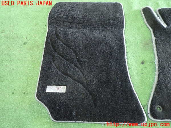 1UPJ-36627800]ベンツ CLS350 C218(218359)フロアマット 中古_m0003.jpg