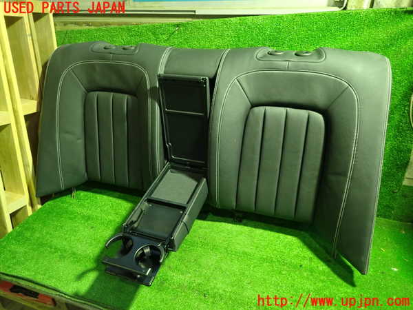 1UPJ-36627385]ベンツ CLS350 C218(218359)リアシート 中古_m0002.jpg