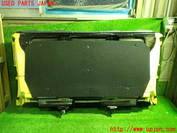 1UPJ-36627385]ベンツ CLS350 C218(218359)リアシート 中古_m0005.jpg