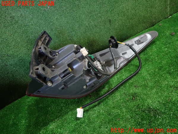 1UPJ-36641536]レクサス・RC F(USC10)左テールランプ 中古_m0003.jpg