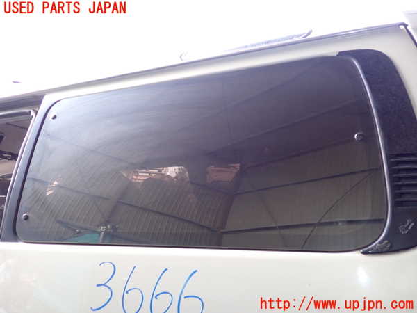 5UPJ-36661382]ハイエースワゴン100系(KZH100G)左クォーターガラス 中古 ASAHI M2A45_m0001.jpg