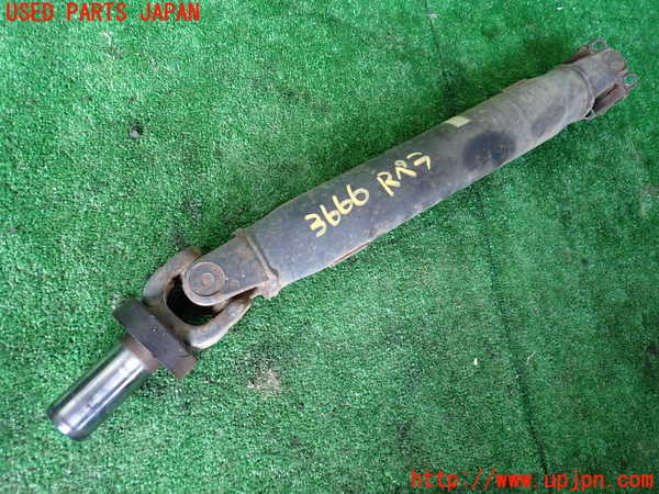 1UPJ-36663410]ハイエースワゴン100系(KZH100G)リアプロペラシャフト 中古_m0001.jpg