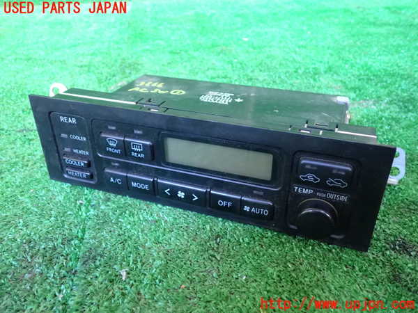 1UPJ-36666066]ハイエースワゴン100系(KZH100G)エアコンスイッチ1 中古_m0001.jpg