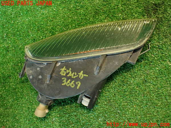 2UPJ-36671160]アルファロメオ・147 GTA(937AXL)右ウィンカーレンズ (ジャンク品) 中古_m0001.jpg