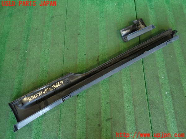 2UPJ-36671392]アルファロメオ・147 GTA(937AXL)左サイドステップ 中古_m0005.jpg