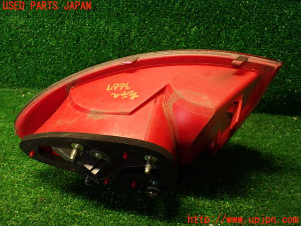 2UPJ-36671536]アルファロメオ・147 GTA(937AXL)左テールランプ 中古_m0002.jpg