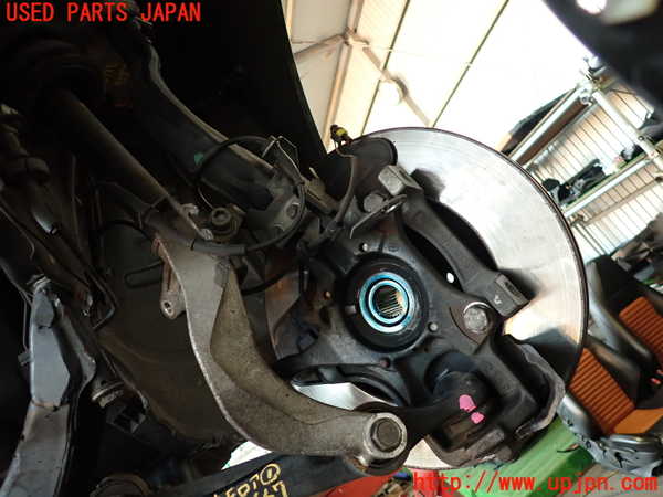 2UPJ-36674295]アルファロメオ・147 GTA(937AXL)左フロントナックルハブ 中古_m0002.jpg