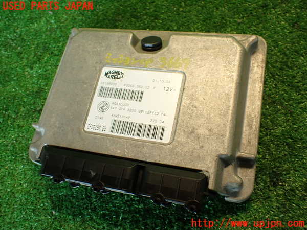 2UPJ-36676115]アルファロメオ・147 GTA(937AXL)ミッションコンピューター 中古_m0001.jpg
