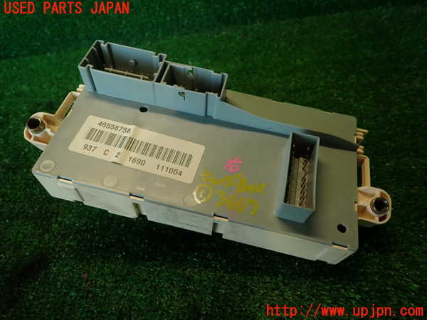 2UPJ-36676741]アルファロメオ・147 GTA(937AXL)ヒューズボックス1 中古_m0002.jpg