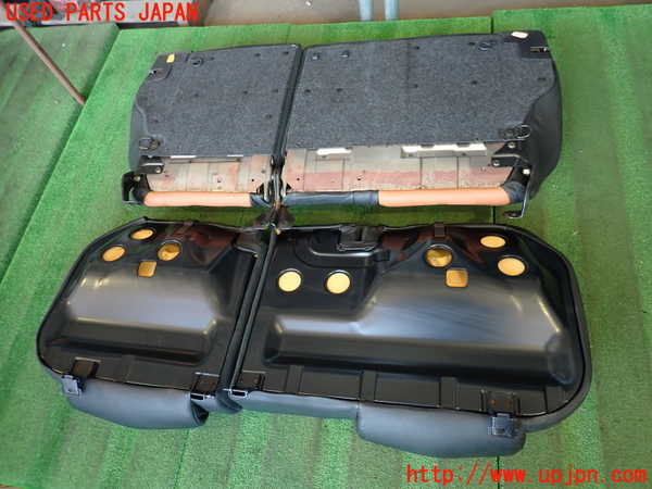 2UPJ-36677385]アルファロメオ・147 GTA(937AXL)リアシート 中古_m0005.jpg
