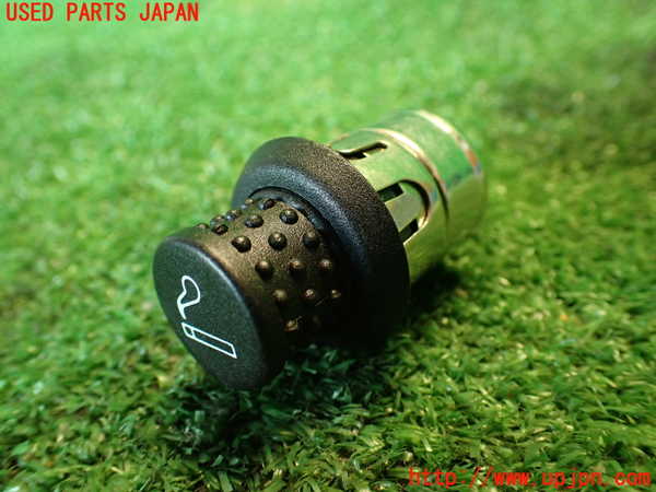 2UPJ-36677815]アルファロメオ・147 GTA(937AXL)シガライター 中古_m0001.jpg