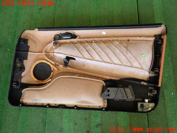 2UPJ-36671264]アルファロメオ・147 GTA(937AXL)左前ドア内張り 中古_m0005.jpg