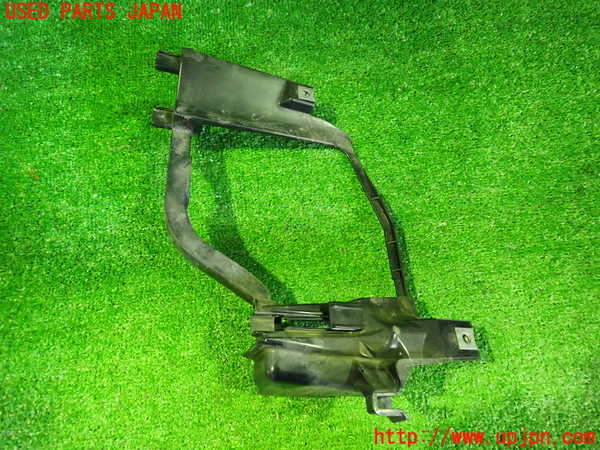 2UPJ-36681142]BMW 525i(NU25)(E60)左ヘッドライトリム 中古_m0002.jpg
