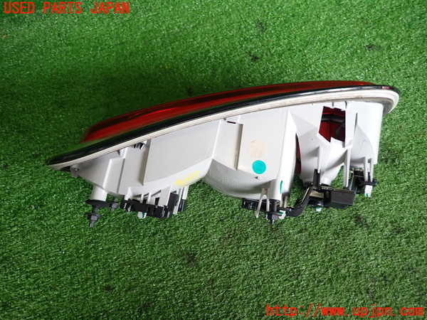 2UPJ-36691530]BMW ミニ(MINI)ジョンクーパーワークス(JCW) クラブマン(LVJCW)(F54)右テールランプ 中古_m0002.jpg