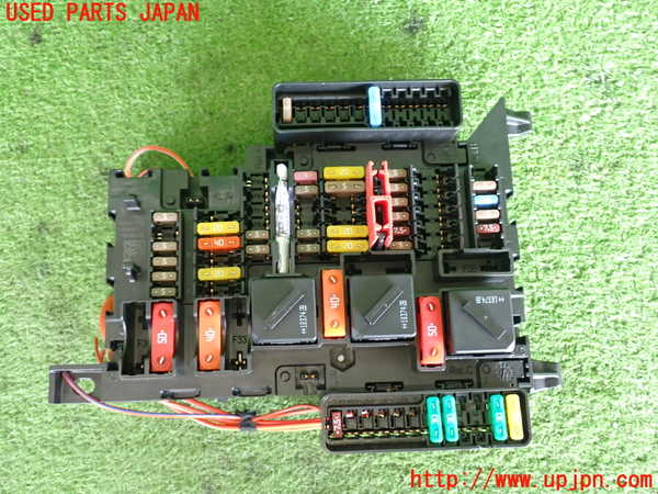 2UPJ-36696741]BMW ミニ(MINI)ジョンクーパーワークス(JCW) クラブマン(LVJCW)(F54)ヒューズボックス1 中古_m0001.jpg