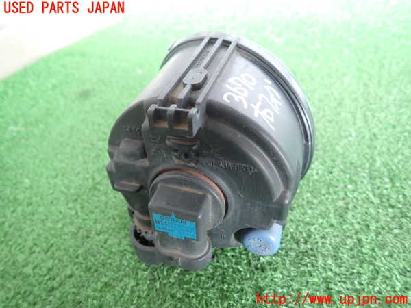 2UPJ-36701180]BMW 523d ツーリング F11(MX20)右フォグ 中古_m0002.jpg