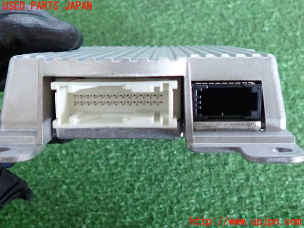 2UPJ-36706147]BMW 523d ツーリング F11(MX20)コンピューター2 中古 925715001_m0004.jpg