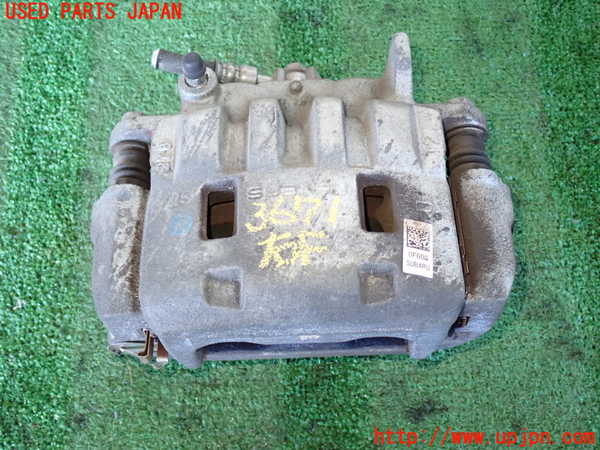 2UPJ-36714080]GR86(BRZ)(ZN8)右フロントキャリパー 中古_m0001.jpg
