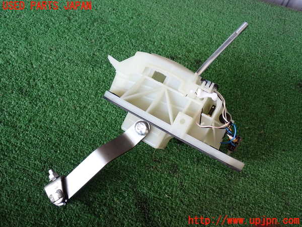 2UPJ-36717555]GR86(BRZ)(ZN8)ATシフトレバー 中古_m0002.jpg