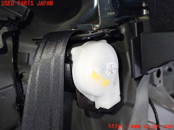 2UPJ-36717155]GR86(BRZ)(ZN8)右2列目シートベルト 中古_m0002.jpg
