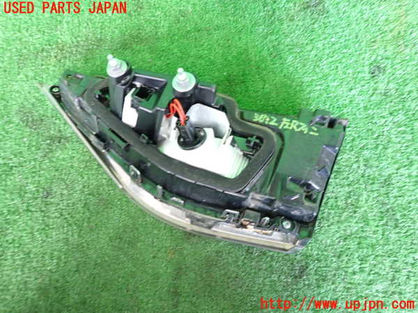 2UPJ-36721552]DSオートモビルズ・DS 3(DS3 クロスバック)(D34HN05)左リアフィニッシャー 中古_m0002.jpg