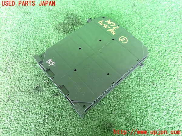 2UPJ-36726742]DSオートモビルズ・DS 3(DS3 クロスバック)(D34HN05)ヒューズボックス2(室内助手席側) 中古_m0001.jpg