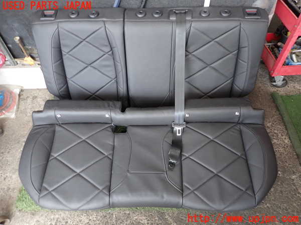 2UPJ-36727385]DSオートモビルズ・DS 3(DS3 クロスバック)(D34HN05)リアシート 中古_m0001.jpg