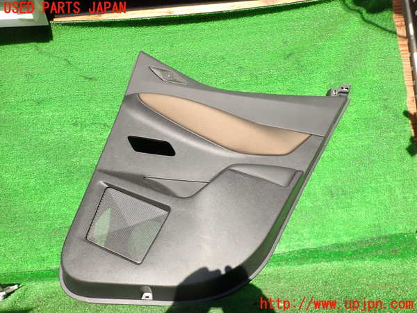 2UPJ-36721294]DSオートモビルズ・DS 3(DS3 クロスバック)(D34HN05)右後ドア内張り 中古_m0001.jpg
