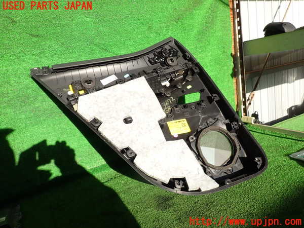 2UPJ-36721294]DSオートモビルズ・DS 3(DS3 クロスバック)(D34HN05)右後ドア内張り 中古_m0003.jpg