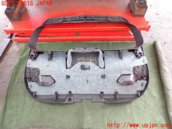 2UPJ-36721578]DSオートモビルズ・DS 3(DS3 クロスバック)(D34HN05)バックドア内張り 中古_m0002.jpg
