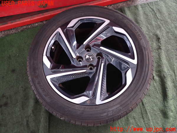 2UPJ-36729043]DSオートモビルズ・DS 3(DS3 クロスバック)(D34HN05)タイヤ　ホイール　1本③ 215/55R18 中古_m0001.jpg