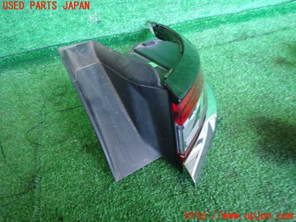 2UPJ-36731530]DSオートモビルズ・DS 3(DS3 クロスバック)(D34HN05)右テールランプ 中古_m0002.jpg