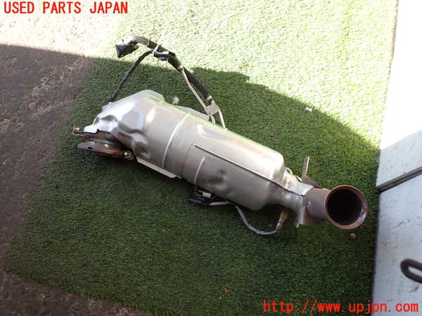 2UPJ-36732661]DSオートモビルズ・DS 3(DS3 クロスバック)(D34HN05)触媒1 中古_m0002.jpg