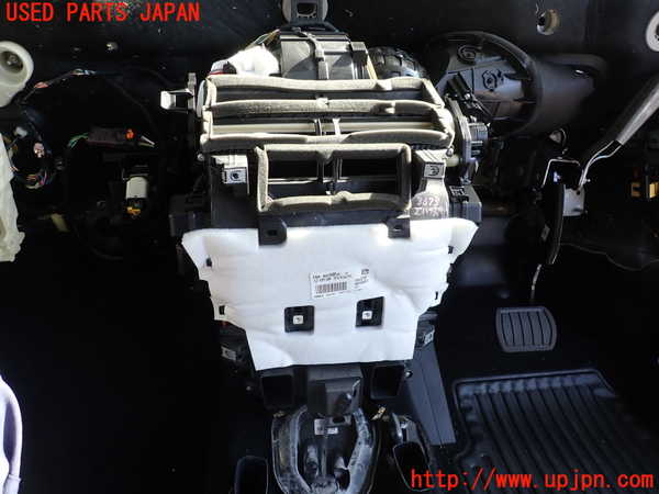 2UPJ-36736081]DSオートモビルズ・DS 3(DS3 クロスバック)(D34HN05)エバポレーター1 中古_m0001.jpg