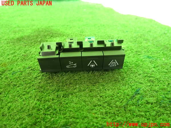 2UPJ-36736307]DSオートモビルズ・DS 3(DS3 クロスバック)(D34HN05)スイッチ2 (レーンキープ等) 中古_m0001.jpg